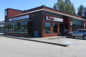 Photo of the exterior of Ricky's Country in Maple Ridge, BC.